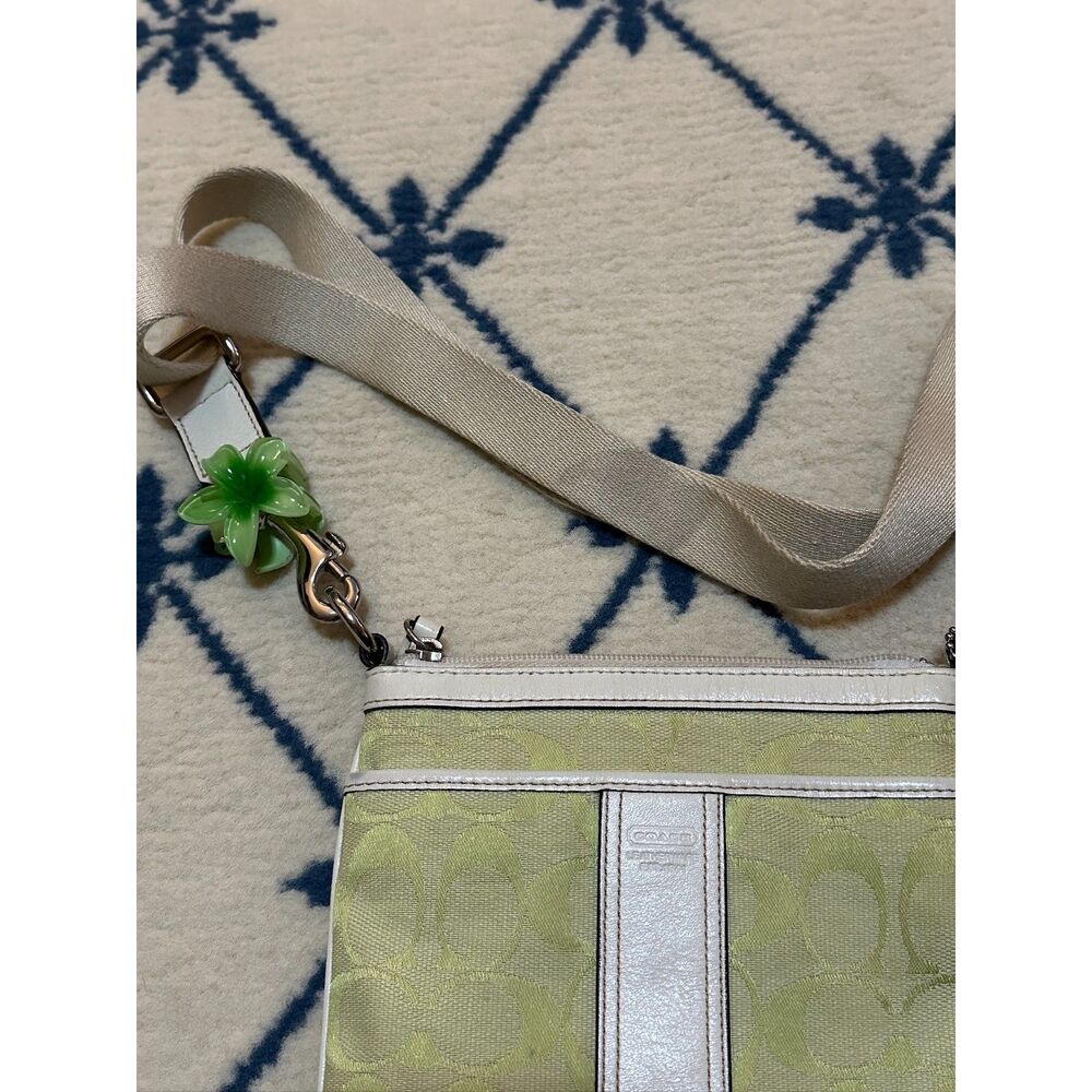 Coach Vintage 2005 Y2K 6016 Jacquard Signature Swing Pack Crossbody - Lime Green - Picture 4 of 8